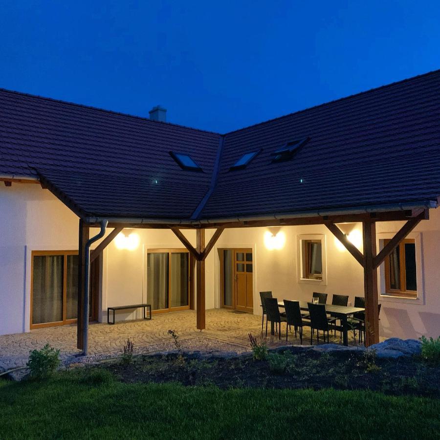 Podhradi Landstejn Villa สลาโวนิเซ ภายนอก รูปภาพ