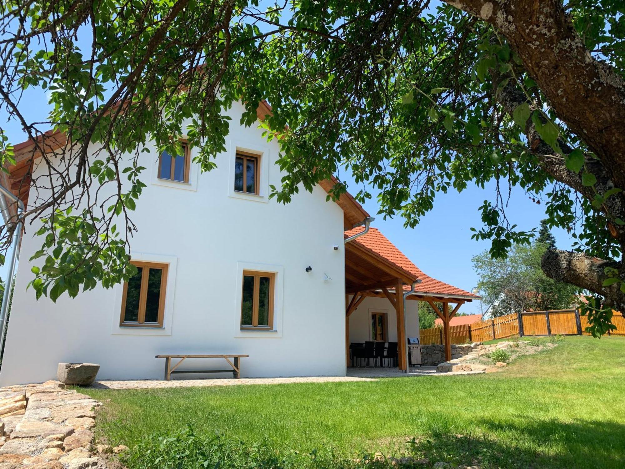 Podhradi Landstejn Villa สลาโวนิเซ ภายนอก รูปภาพ